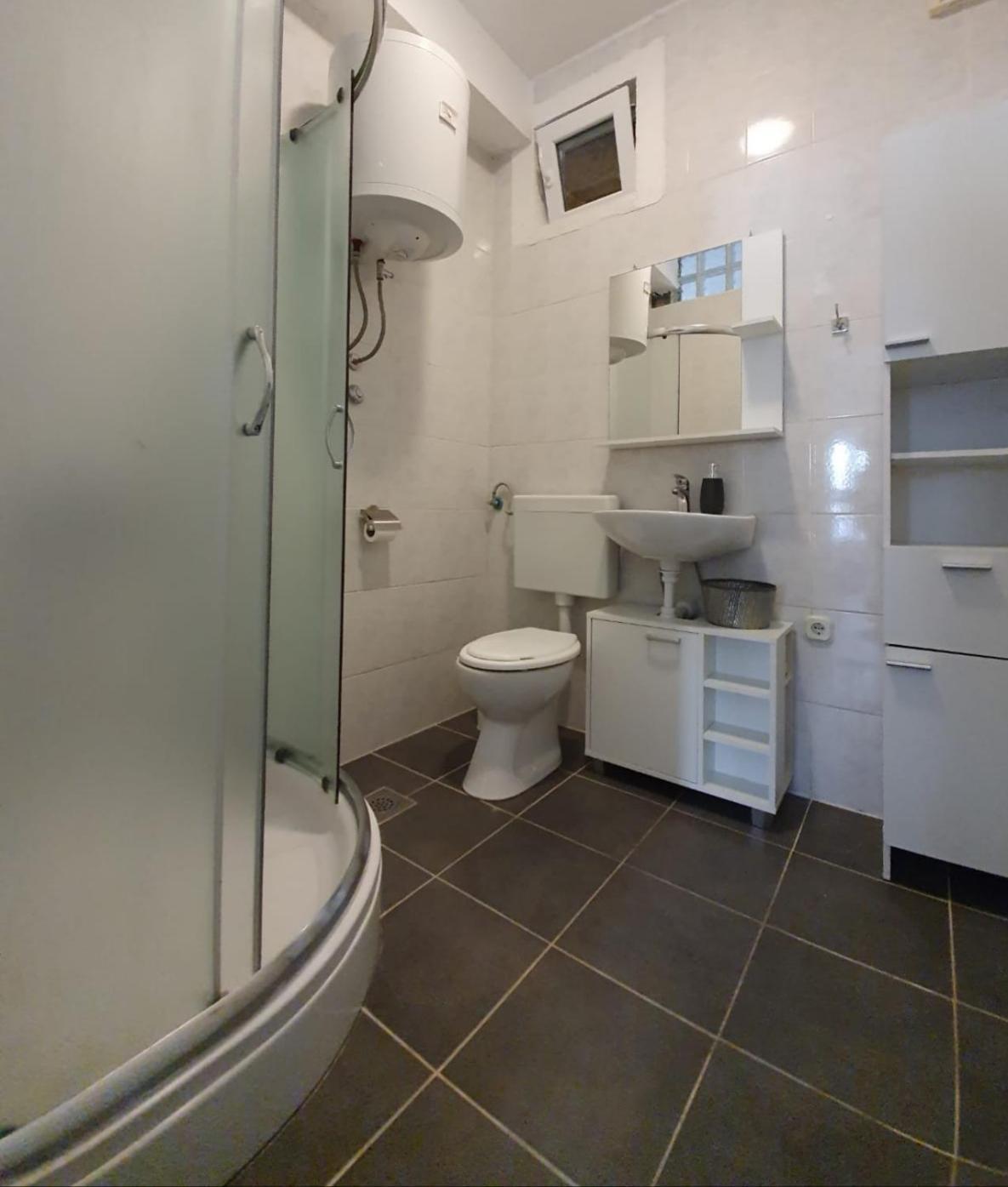 Apartments Kut Vis Chambre photo